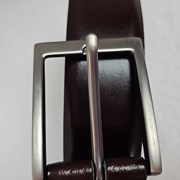Joseph Abboud | Men's Brown Leather Handcrafted in Italy  Gun Metal Buckle 54 - Picture 3 of 9